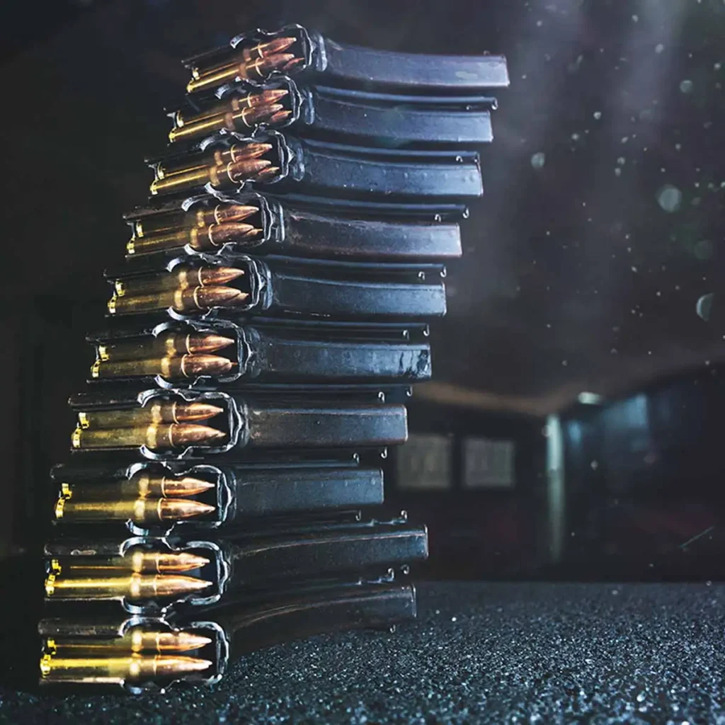 Fotografie zásobníku a střeliva na střelnici Budapest Shooting Range