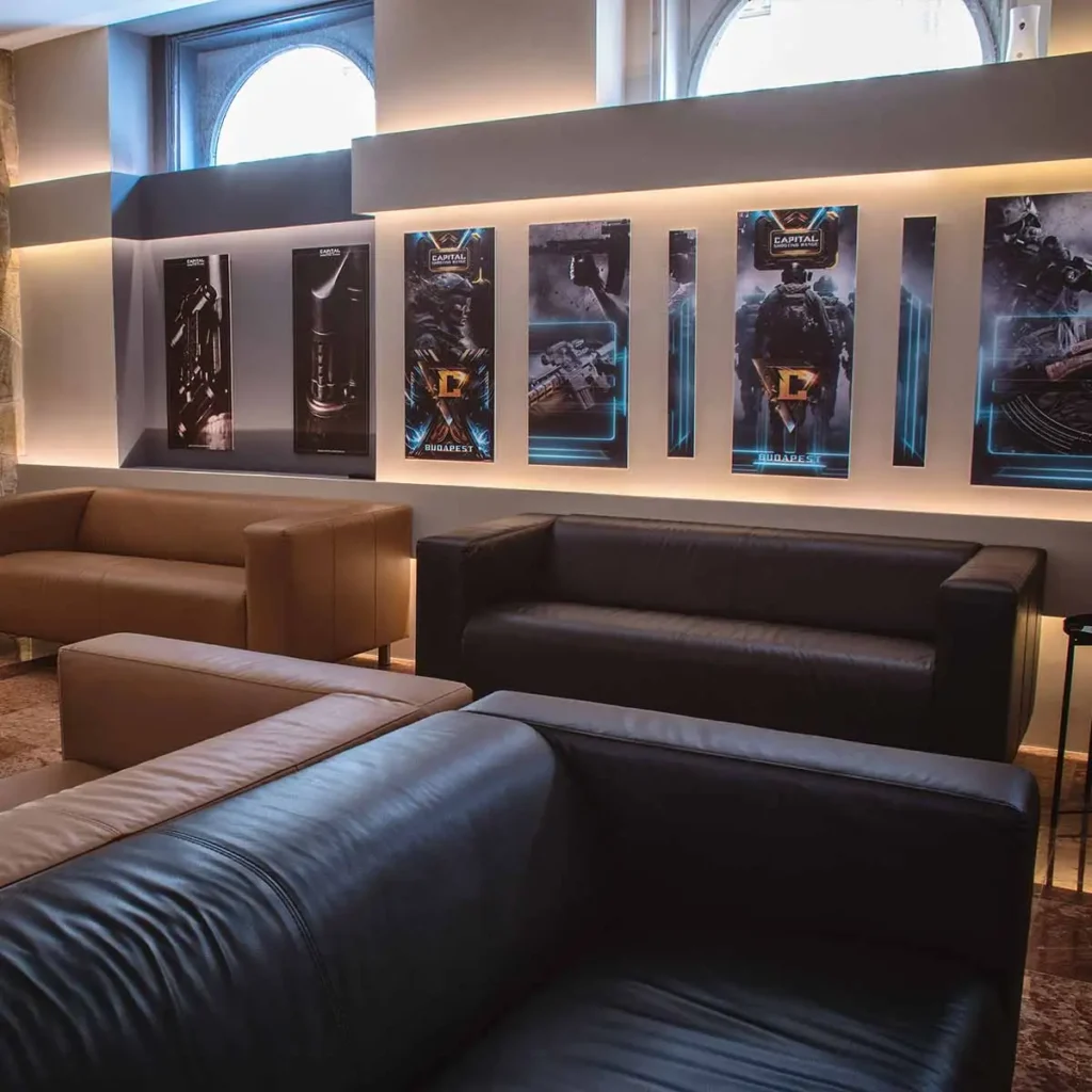 Vnitřní prostor (salónek/hala) střelnice Budapest Shooting Range
